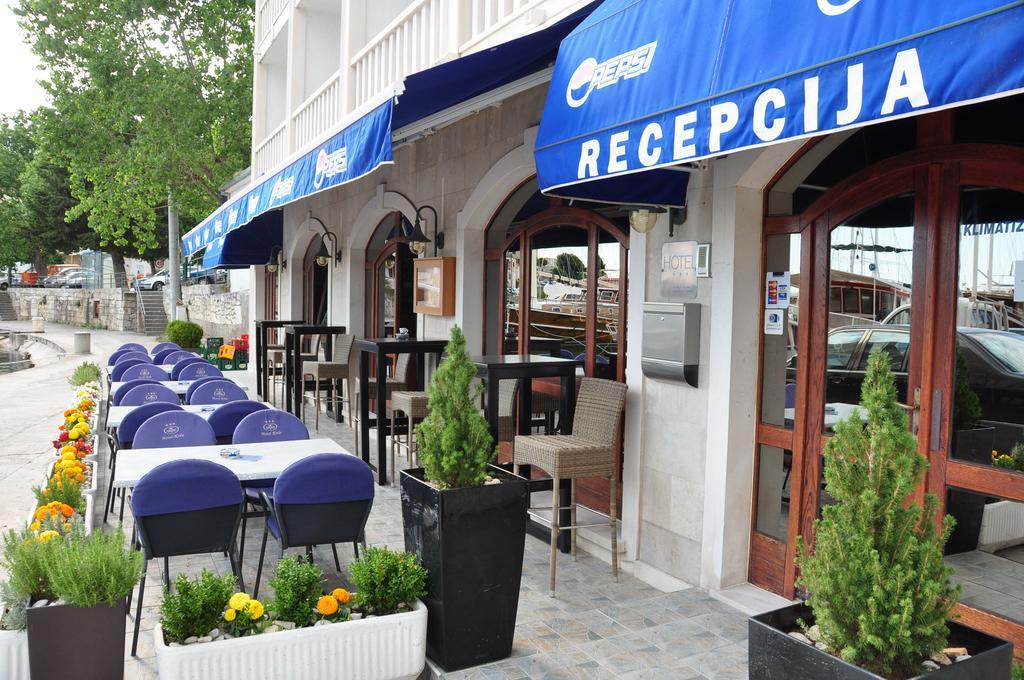 Hotel Krilo Jesenice  Exterior foto